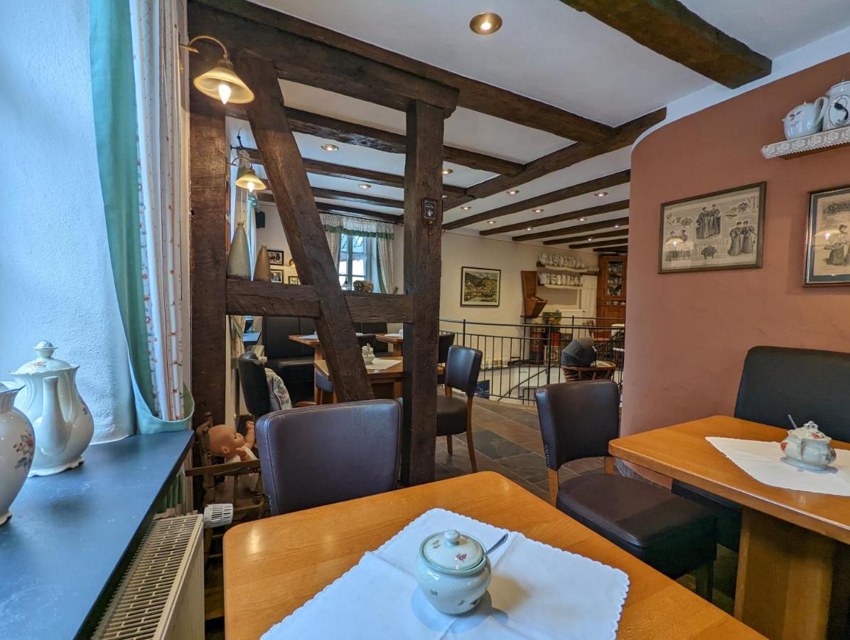 Hotel Klapperburg Beilstein  Eksteriør bilde