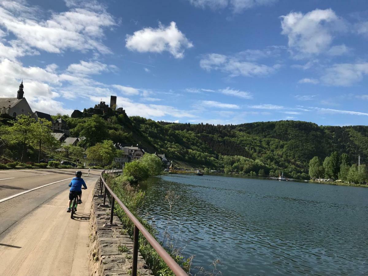 Hotel Klapperburg Beilstein  Eksteriør bilde