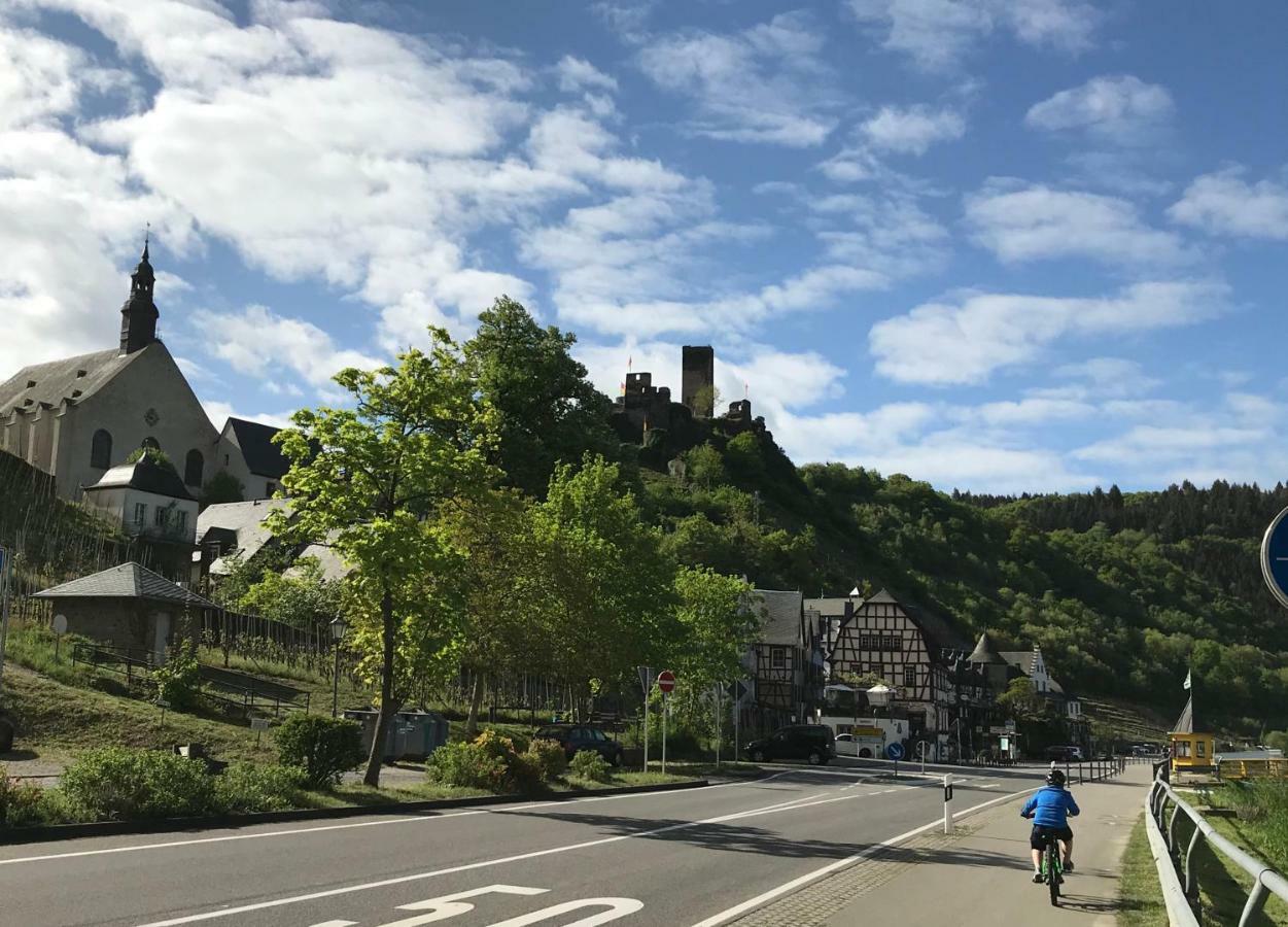 Hotel Klapperburg Beilstein  Eksteriør bilde