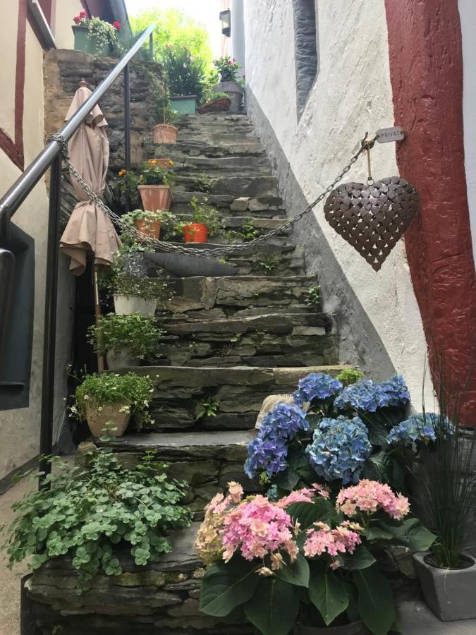 Hotel Klapperburg Beilstein  Eksteriør bilde